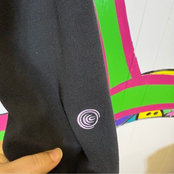 Columbia, Women's Black Convert Board Wear Jacket. Size Large. Excellent cond! - Picture 4 of 5